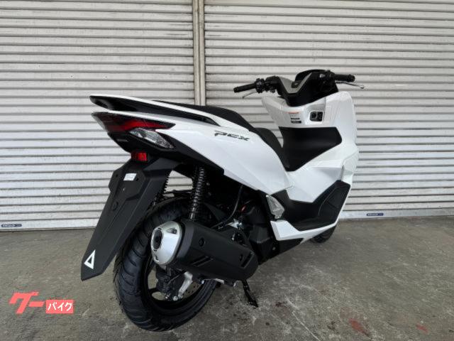ホンダ PCX 8BJ－JK05型 国内現行モデル パール