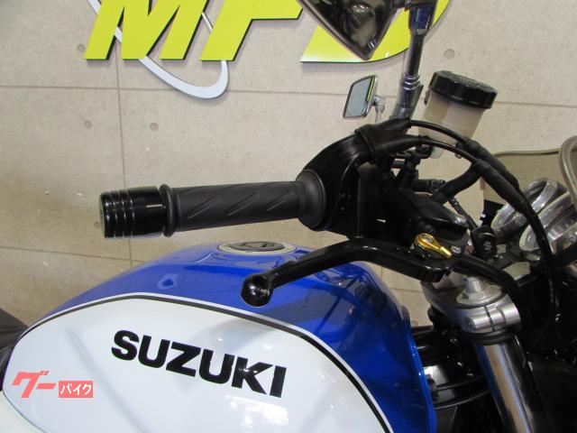 スズキ ＧＳＸ１４００ クーリーカラー メーカー純正ビキニカウル｜モトフィールド ドッカーズ  埼玉戸田（ＭＦＤ埼玉戸田）｜新車・中古バイクなら【グーバイク】