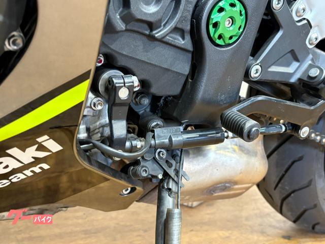 あき カワサキ Ninja ZX－10R KRT Edition クイック