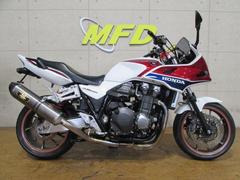 ホンダ　ＣＢ１３００Ｓｕｐｅｒ　ボルドール　ヨシムラフルエキマフラー　グリップヒーター