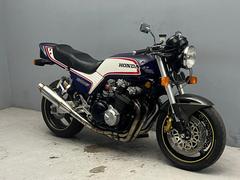 ホンダ　ＣＢ１１００Ｆ　ＳＣ１１　１９８３年モデル　カスタム車　ＦＣＲ　Ｗｈｅｅｌｉｅスイングアーム　倒立フォーク