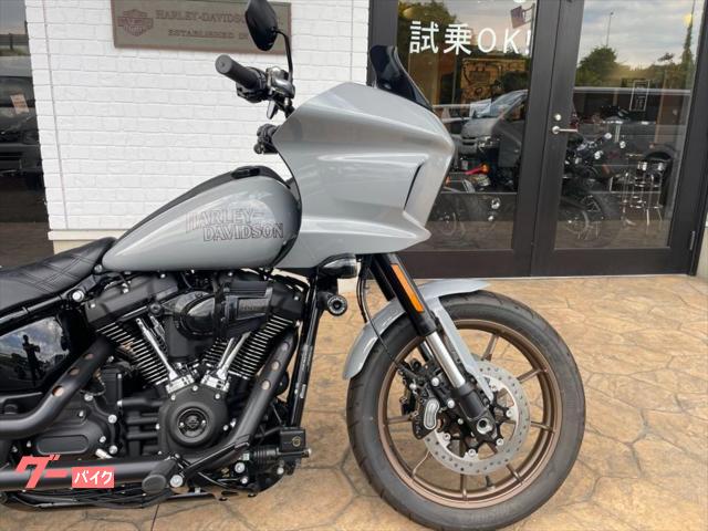 最終価格・新車外し／FXLRST／純正マフラー／ローライダーst／ハーレー
