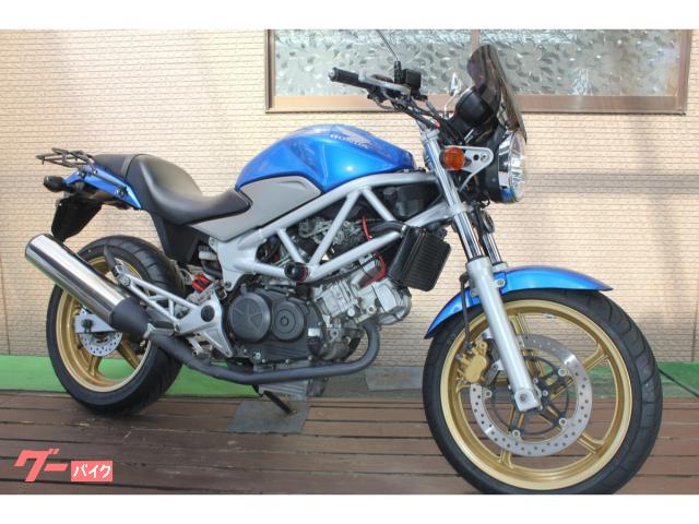 ＶＴＲ２５０　２００９年　インジェクションモデル　純正イモビアラーム　スクリーン　リアキャリアステー　エンジンスライダー