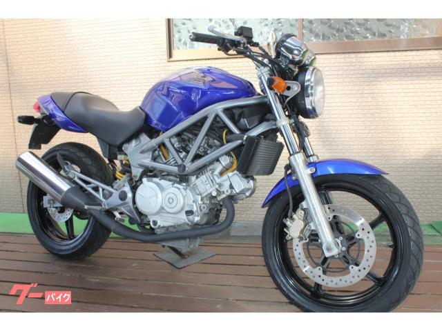 ＶＴＲ２５０　２００３年　キャブレターモデル　ノーマル車