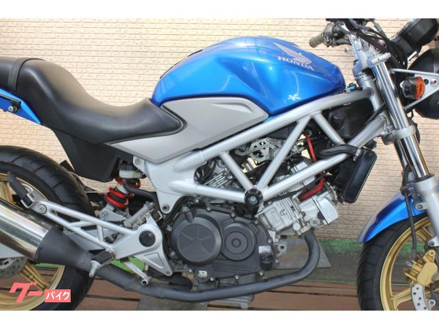 ホンダ ＶＴＲ２５０ ２００９年 インジェクションモデル 純正イモビアラーム スクリーン リアキャリアステー エンジンスライダー｜Ａｕｔｏ  Ｓｕｐｐｌｙ｜新車・中古バイクなら【グーバイク】