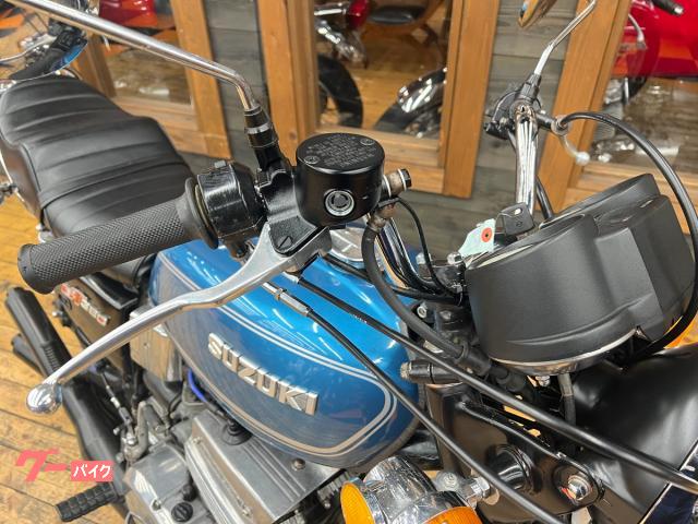 スズキ GT380 3本出しチャンバー タックロールシート