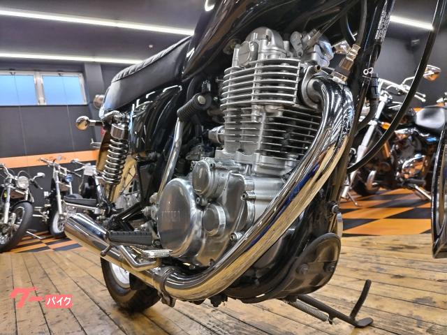 ヤマハ SR400 RH03J インジェクションモデル リバース