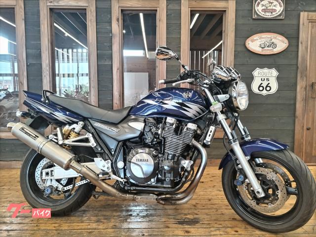 ＸＪＲ１３００　２００７年　インジェクションモデル　ヨシムラチタンサイクロンマフラー　メッキウィンカー