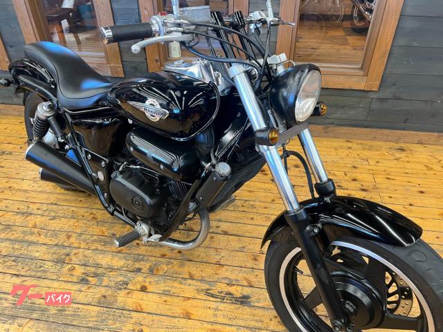 ホンダ V－TWIN MAGNA ブラックアウトカスタム コブラ