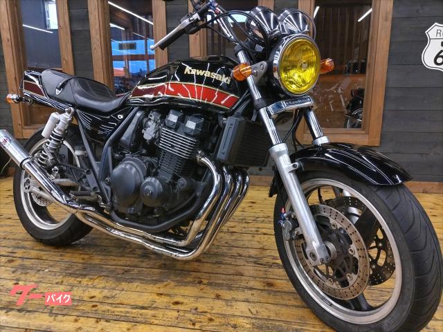 ＺＲＸ４００−II　Ｅ４カラーオールペイント　豪菅マフラー　マーシャルヘッドライト　新品ウィンカー　フェンダーレス　ＬＥＤテール