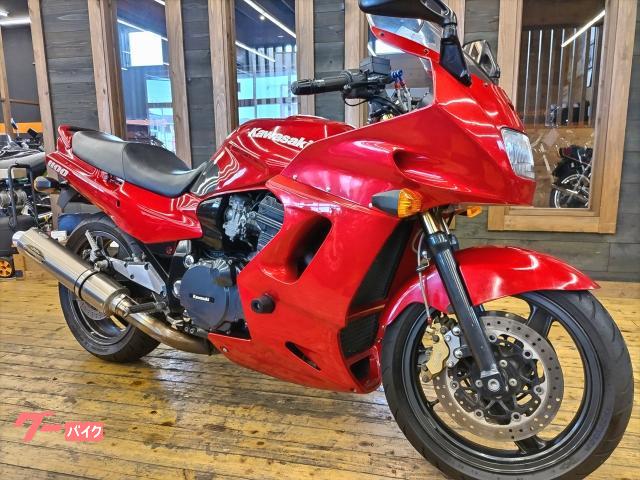ＧＰＺ１１００　１９９７年　ツキギレーシングマフラー　ニッシン４ポッドキャリパー　ＬＥＤヘッドライト　ＥＴＣ車載器付き