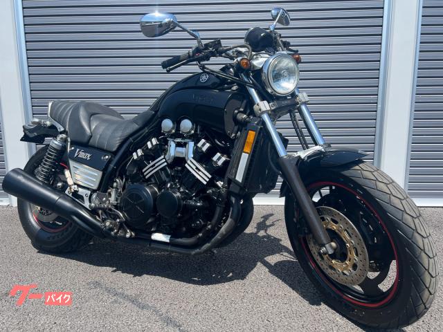 ＶＭＡＸ１２００　１９９７年　２ＬＴ型　カナダモデル　バックステップ　ＬＥＤヘッドライト　前後ウインカー　ＬＥＤテールランプ