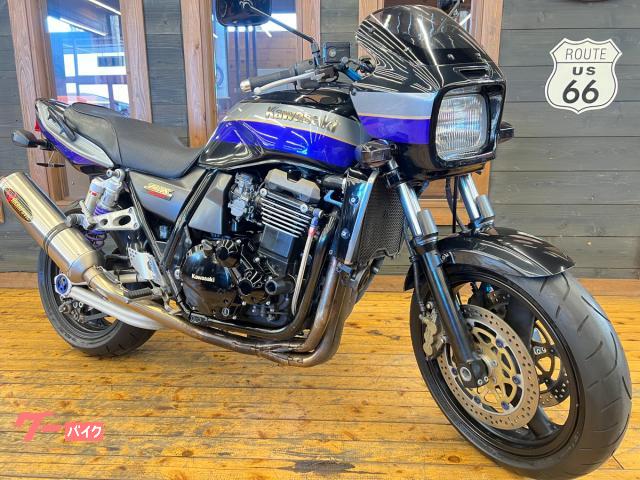 ＺＲＸ１２００Ｒ　２００１年モデル　アクラポヴィッチフルエキゾーストマフラー　ＥＴＣ車載器　ＵＳＢ付きマルチバー　セミカスタム車
