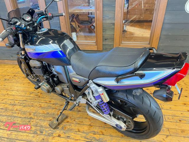 カワサキ ZRX1200R 2001年モデル アクラポヴィッチフル