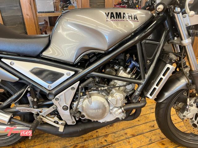 ヤマハ R1－Z 3XC3型後期モデル 右2本出しクロスチャンバー