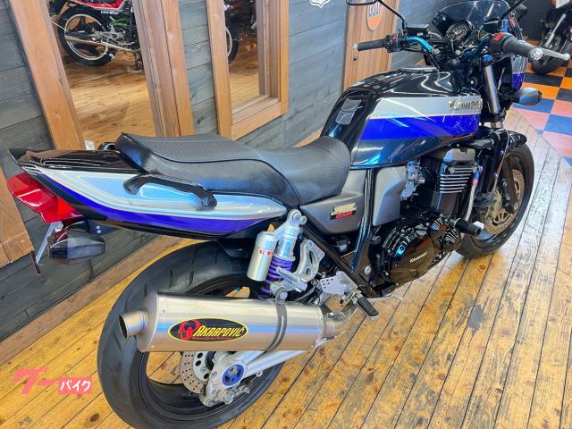 カワサキ ZRX1200R 2001年モデル アクラポヴィッチフル