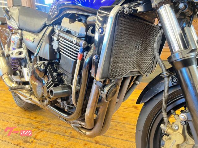 カワサキ ZRX1200R 2001年モデル アクラポヴィッチフル