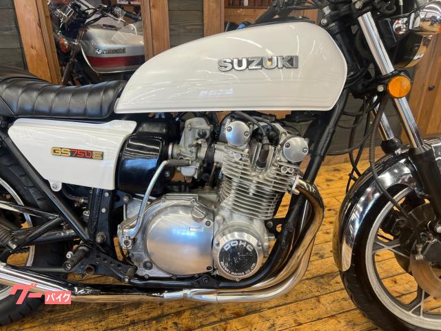 スズキ GS750E 1979年モデル タックロールシート タンデム
