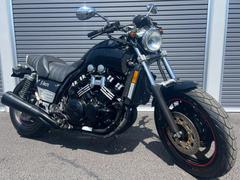 ヤマハ　ＶＭＡＸ１２００　１９９７年　２ＬＴ型　カナダモデル　バックステップ　ＬＥＤヘッドライト　前後ウインカー　ＬＥＤテールランプ