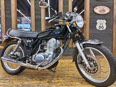 ヤマハ　ＳＲ４００　ＲＨ０３Ｊ　インジェクションモデル　リバースコーンマフラー　タックロールシート