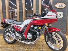 ホンダ　ＣＢ７５０Ｆインテグラ　１９８４年　メッキショート菅　ステンメッシュホース　ＬＥＤライト　マルチバー　ＥＴＣ付き