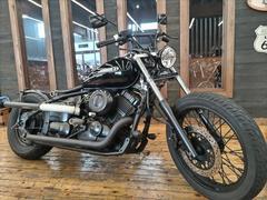 ヤマハ　ドラッグスター４００　ショットガンマフラー　ミッドコンステップ　フラットフェンダー　ブラックアウトカスタム