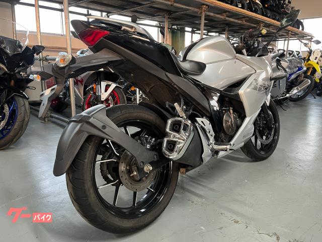 ジクサーsf250【ワンオーナー】 スズキ GIXXER SF 250 シルバー ワンオーナー インポート