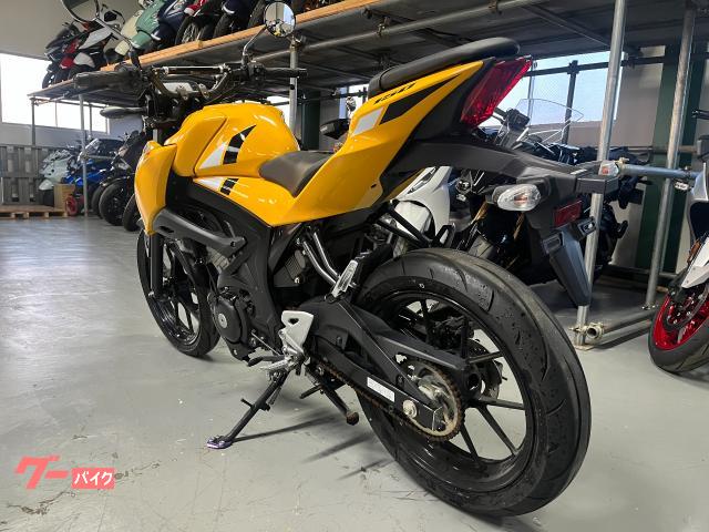 スズキ GSX－S150 イエロー キーレスモデル マフラーカスタム