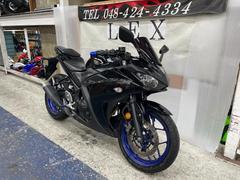 ヤマハ　ＹＺＦ−Ｒ２５　ブラック　ノーマル　２０１５年モデル