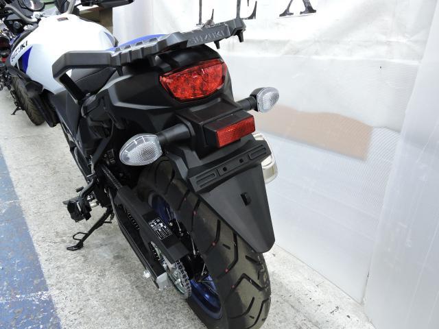 スズキ　Vストローム650XT 2025年モデル　新車外し純正シート Vストローム650XT/スズキ 2025モデル 生産終了 残り僅か お急ぎ
