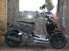 ホンダ　ズーマー　インジェクションモデル　前後タイヤ新品　ドライブベルト新品　ウェイトローラー新品　エアフィルター新品　サイドスタンド