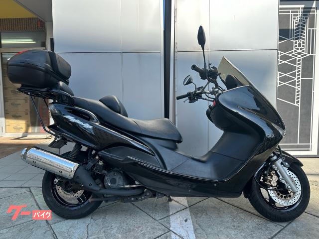 マジェスティ１２５　ＦＩ　バーハンドル　ワイズギアリアＢＯＸ　　リアディスクブレーキ仕様　バッテリー新品