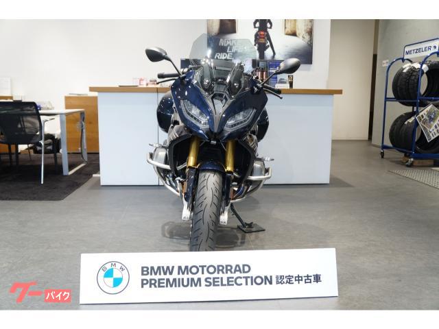 ＢＭＷ Ｒ１２５０ＲＳ　認定中古車　スポーツマフラー　車体同色パニアケース　エンジンガード　タンクバッグ　ＧＩＶＩリアラックの画像（千葉県