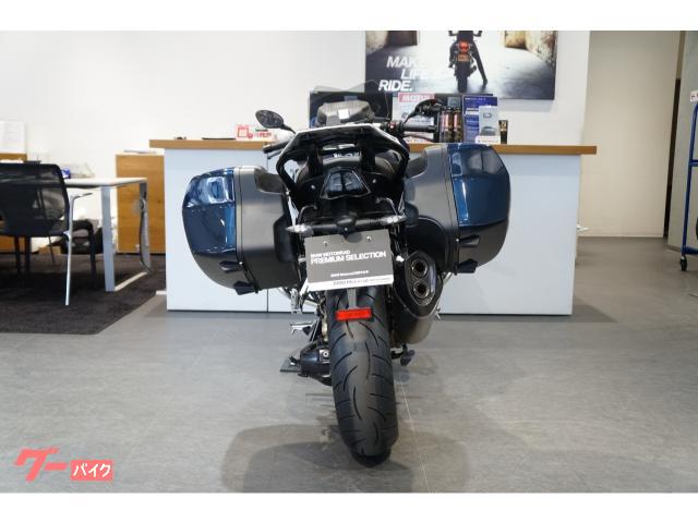 ＢＭＷ Ｒ１２５０ＲＳ　認定中古車　スポーツマフラー　車体同色パニアケース　エンジンガード　タンクバッグ　ＧＩＶＩリアラックの画像（千葉県