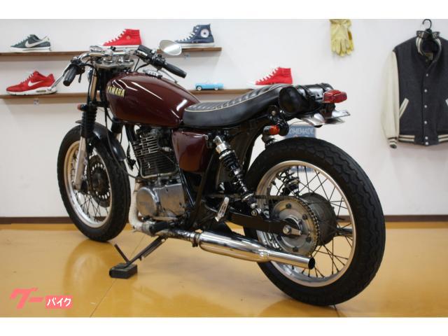 sr400 左出しマフラー　レア？ 凄いセクシーラインの左出し マフラー！ エロさ満点左出し