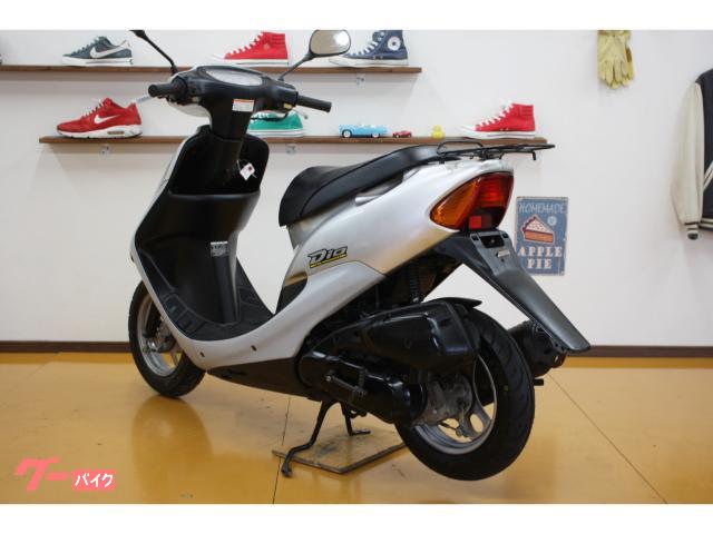神奈川☆タイヤ新品☆ライブDIO HONDA☆2stモデルで速い☆バッテリー