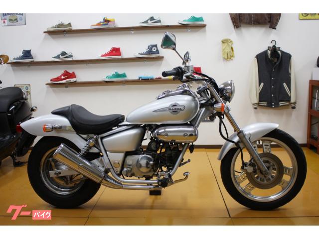 ホンダ MAGNA FIFTY ノーマル シルバーメタリックカラー