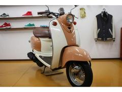 ヤマハ　ビーノ　バッテリー新品　キャブレーターオーバーホール　インシュレーター新品ほか　ソリッドオレンジカラー　２ストローク