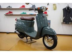 スズキ　ヴェルデ　うしろタイヤ新品　バッテリー新品　シート新品　純正カーキグリーンカラー　２ストローク