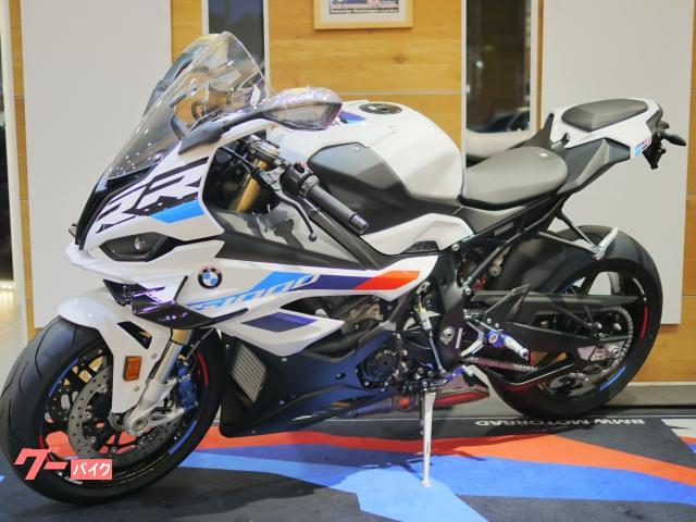 Ｓ１０００ＲＲ　Ｍスポーツ　Ｍカーボンホイール　Ｍライダーフットレストシステム　青色Ｍブレーキキャリパー　２０２４年モデル新車