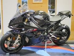 ＢＭＷ　Ｓ１０００ＲＲ　ＳＴＤ　ＥＴＣ　クルコン　ウイングレット　トラコン　クイックシフター　電サス　電スロ　グリップヒーター　フルＬＥＤ