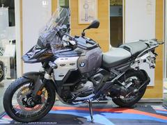 ＢＭＷ　Ｒ１３００ＧＳアドベンチャー　マニュアル　車高制御　電動スクリーン　アクティブクルーズコントロール　シートヒーター　ＥＴＣ車載器