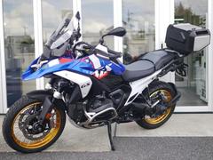 ＢＭＷ　Ｒ１３００ＧＳ　ＡＳＡオートマ　エンジンガード　ＬＥＤフォグ　Ａｋｒａｐｏｖｉｃサイレンサー黒　純正トップケース　２０２５年モデル