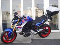 ＢＭＷ　Ｆ９００Ｒ　ツーリング　純正トップケース　エンジンガード　バーエンドミラー　新型軽量ホイール　新型リアフェンダー　デイタイムライト