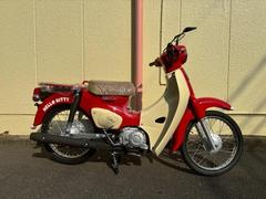 ホンダ　スーパーカブ５０　ＨＥＬＬＯ　ＫＩＴＴＹ　５０周年　マグナレッド　ＡＡ０９
