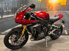 ＴＲＩＵＭＰＨ　スピードトリプル１２００ＲＲ　レッドホッパー／ストームグレー　２０２２年モデル　中古車
