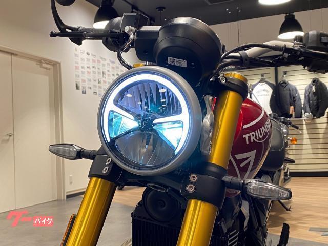 スピード400 カーニバルレッド／ストームグレイ 2024年モデル 中古車