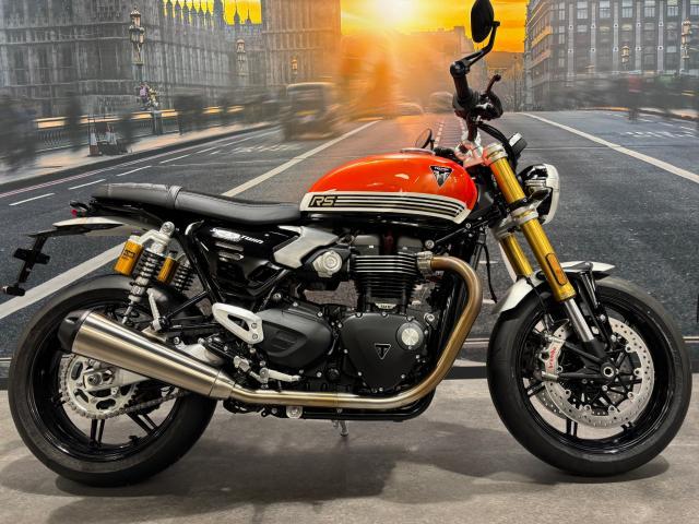 スピードツイン1200RS バハオレンジ／サファイアブラック 2024年モデル 中古車
