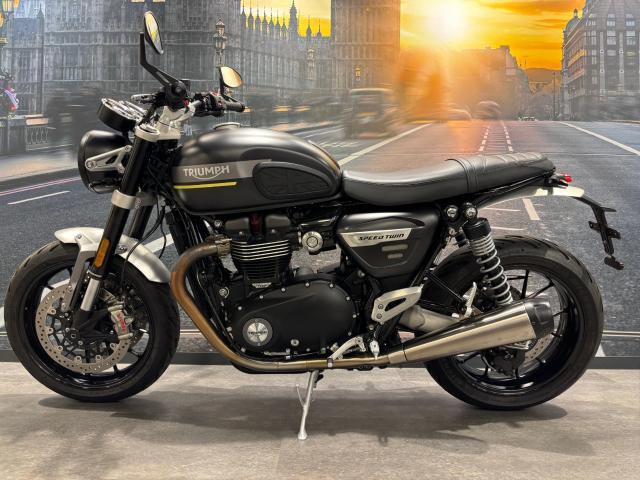 スピードツイン1200 マットストームグレー 2022年モデル 中古車