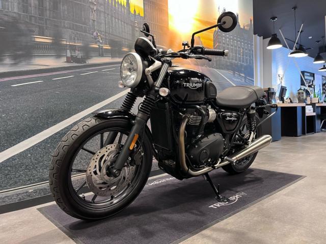 ストリートツイン900